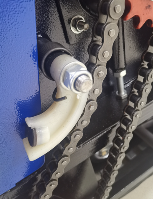 Мотобуксировщик SNOWBEAR 500 15 в Норильске