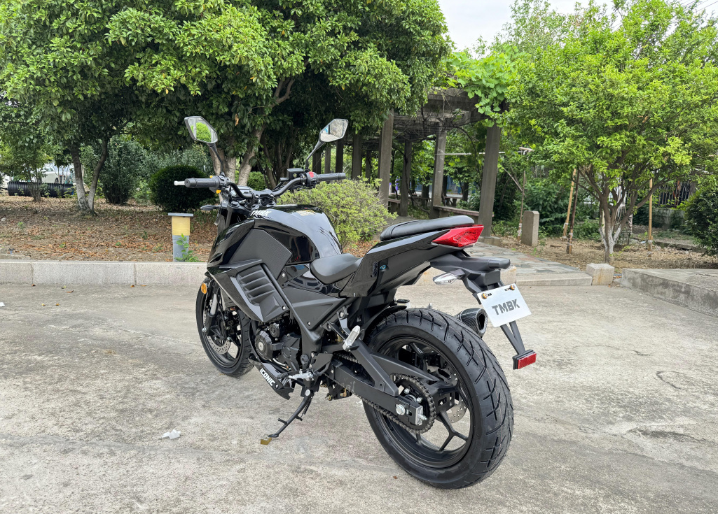 Мотоцикл TMBK Iconic 400cc в Норильске