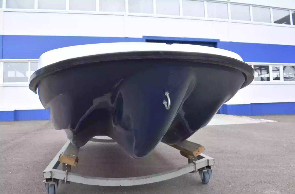 Стеклопластиковая лодка Пингвин New (тримаран) в Норильске