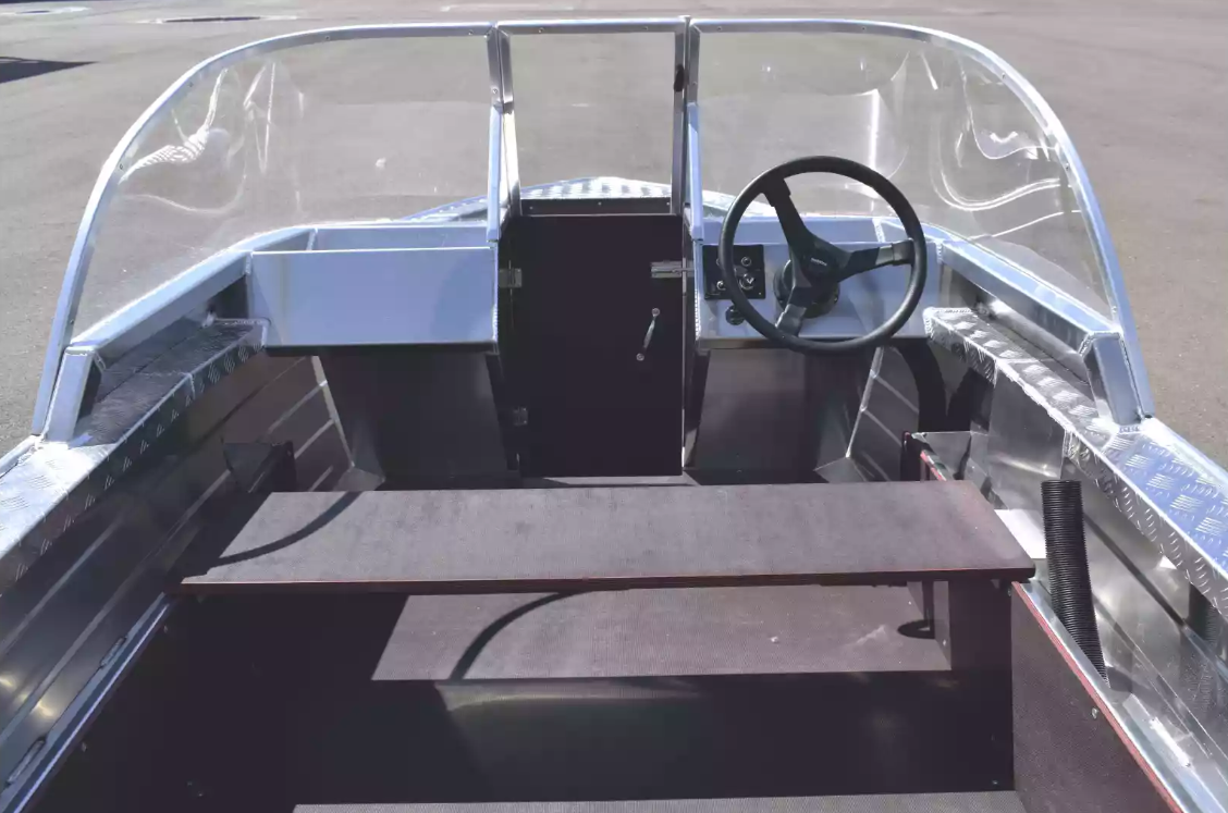 Алюминиевая лодка Wyatboat-390 DCM в Норильске