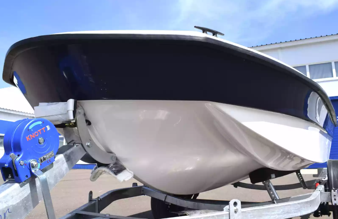 Стеклопластиковая лодка Wyatboat 430 тримаран в Норильске