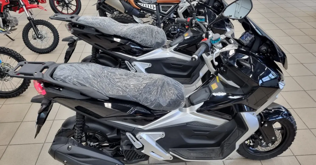 МаксиСкутер PROMAX ADV 200(49) (REPLICA HONDA) в Норильске