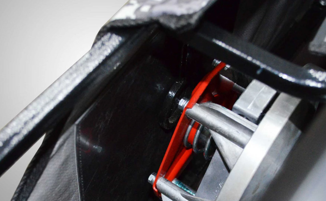 Мотобуксировщик "Богатырь" 15R в Норильске