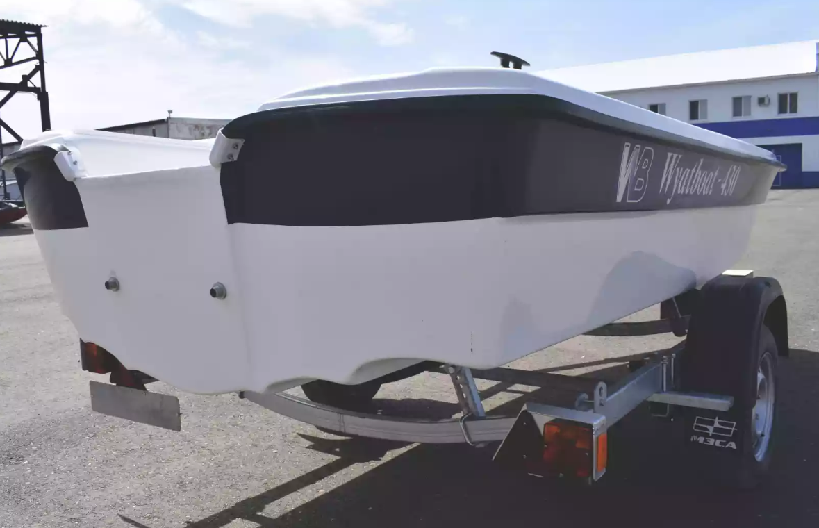 Стеклопластиковая лодка Wyatboat 430 тримаран в Норильске