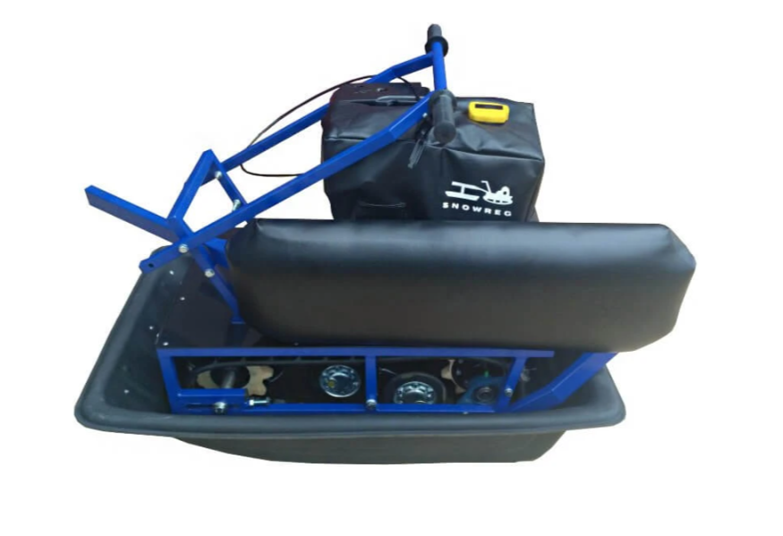 Мини-мотобуксировщик Альбатрос-М с фарой в Норильске