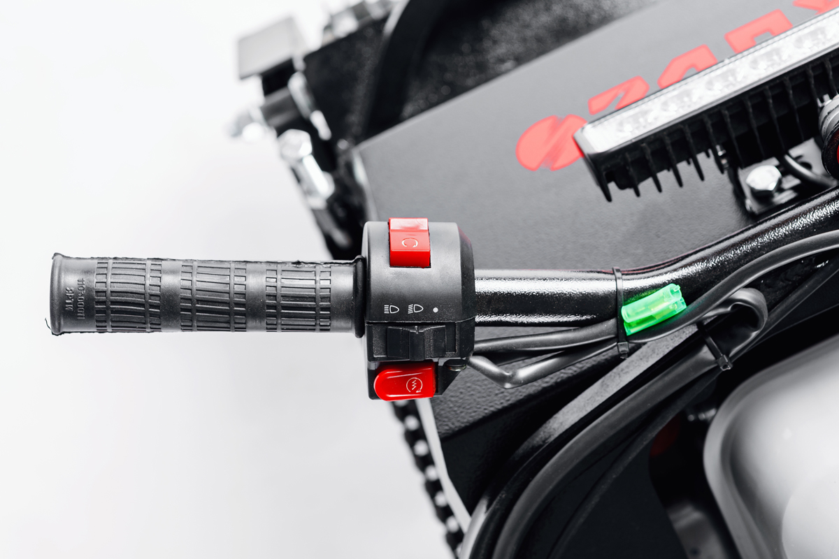 МОТОБУКСИРОВЩИК IKUDZO 1100/380 К8 в Норильске