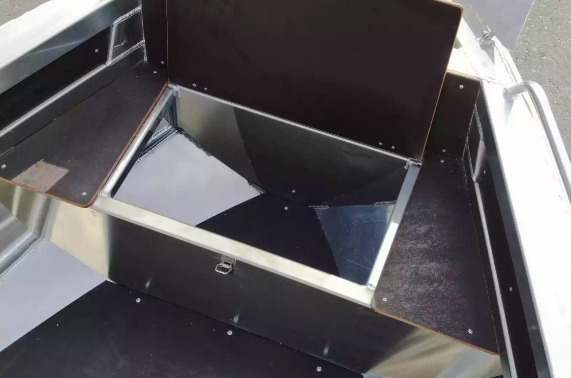 Алюминиевая лодка  Неман-480 Р в Норильске