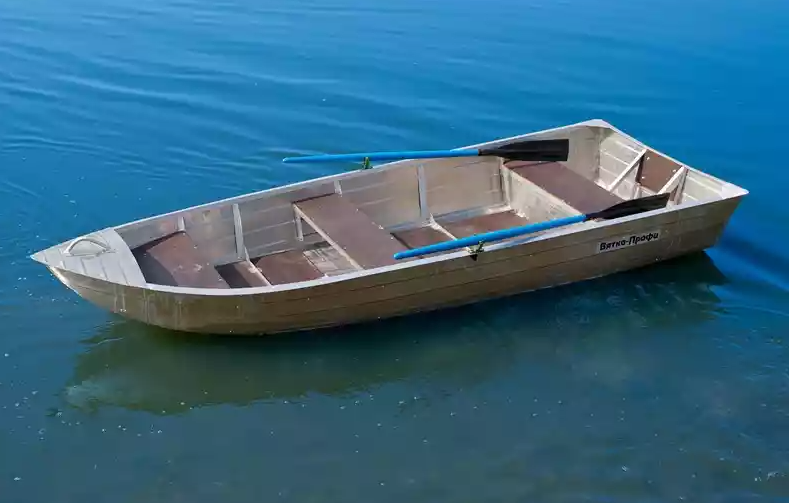 Алюминиевая лодка Вятка-Профи 32 в Норильске