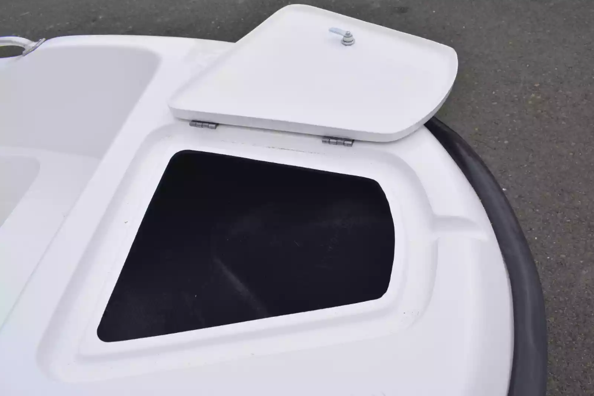 Стеклопластиковая лодка Пингвин New (тримаран) в Норильске