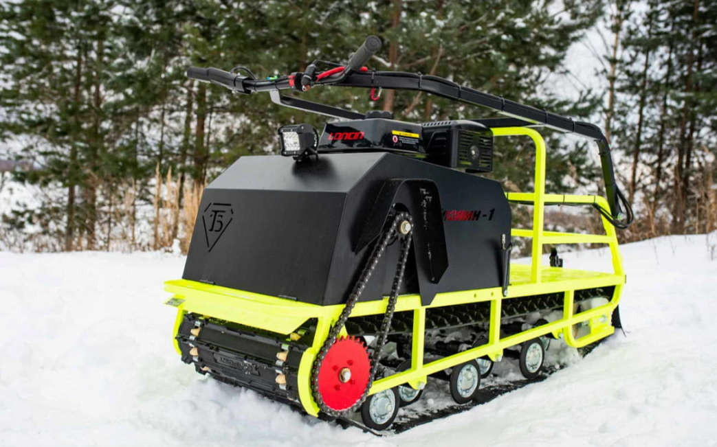 Мотобуксировщик Бурлак ХОЗЯИН-1 (капот металл) в Норильске