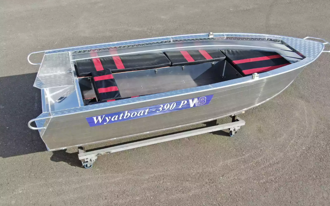 Алюминиевая лодка Wyatboat-390РМ увеличенный борт в Норильске