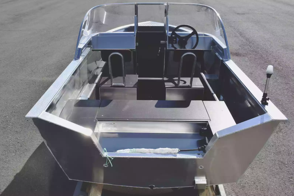 Алюминиевая лодка  Неман-400 DCM в Норильске