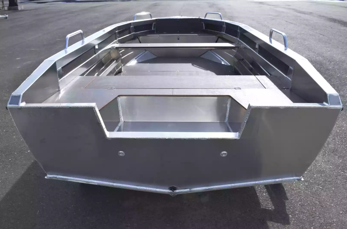 Алюминиевая лодка  Неман-480 Р в Норильске