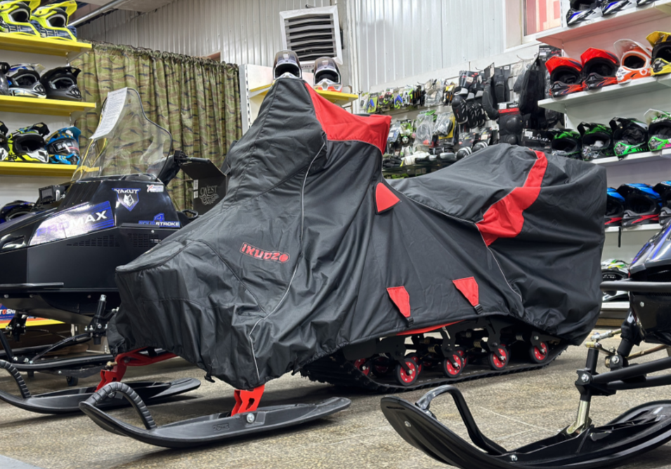 Чехол транспорт. снегохода IKUDZO HUNTER черно-красный Оксфорд ПРЕМИУМ качества с лого IKUDZO в Норильске