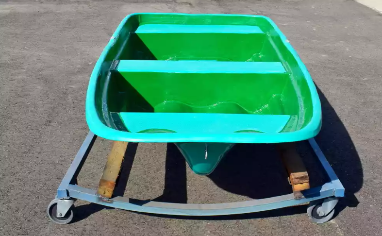 Стеклопластиковая лодка Старт (тримаран) в Норильске