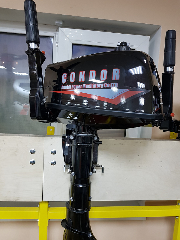 Лодочный мотор Condor T5HS с баком 12 л. в Норильске