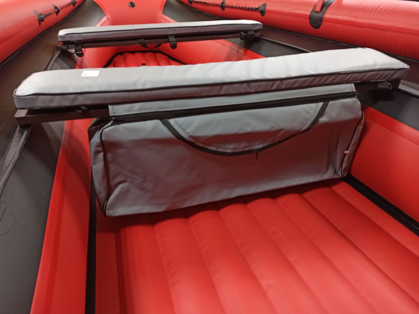 КОМПЛЕКТ МЯГКИХ НАКЛАДОК С СУМКОЙ ДЛЯ ЛОДОК 110Х20 СЕРЫЙ в Норильске