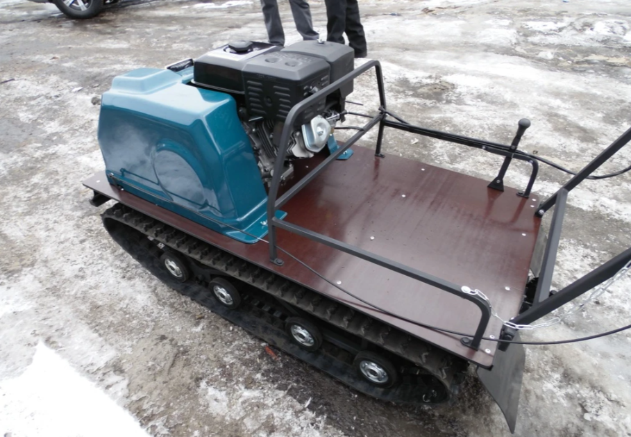 Мотобуксировщик AhtaR LR13 с реверс-вариатором Буран (задний ход) в Норильске