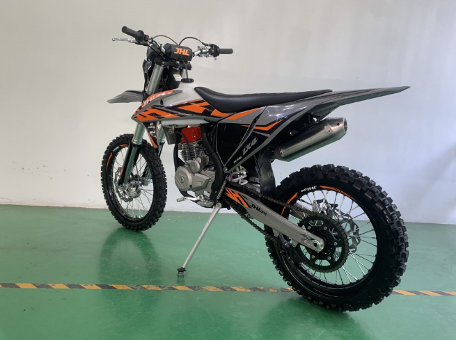 Мотоцикл JHLMOTO JHL LX4 CB300RL (175FMN) в Норильске