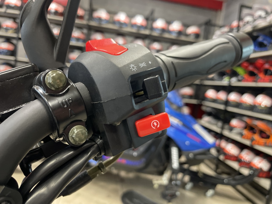 Мопед PROMAX CB150R (49) в Норильске