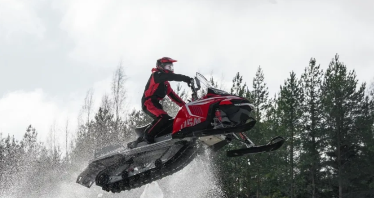 Снегоход OSM SM1000 в Норильске