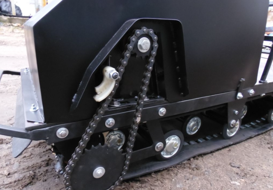 Мотобуксировщик AhtaR Зима 9 л/с с вариатором в Норильске