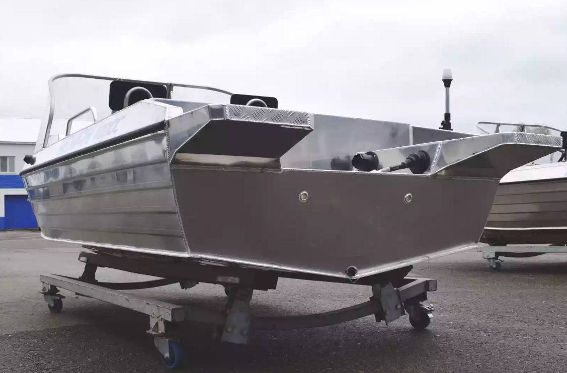 Алюминиевая лодка  Neman-400 DC в Норильске