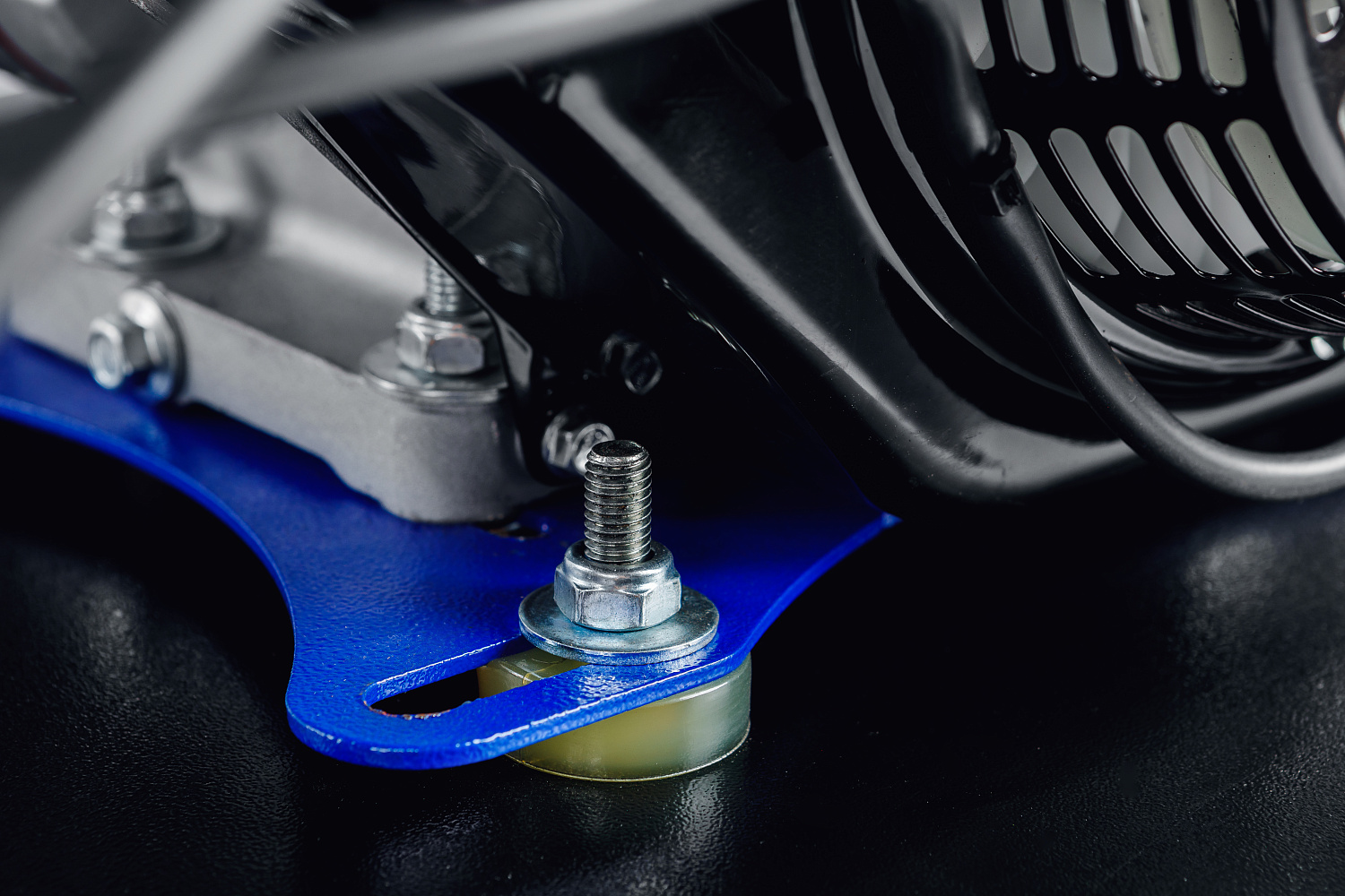 МОТОБУКСИРОВЩИК IKUDZO LONG 2.0 1700/500 EKR19 в Норильске