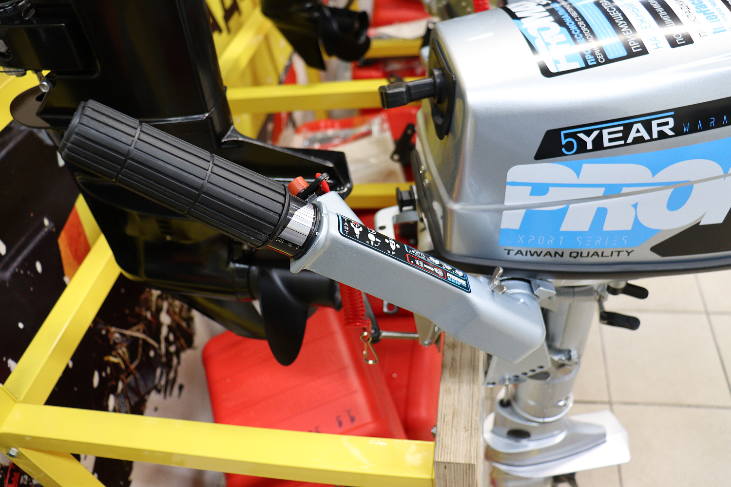 Лодочный мотор PROMAX SP5FHS (внешний бак 12 л) в Норильске