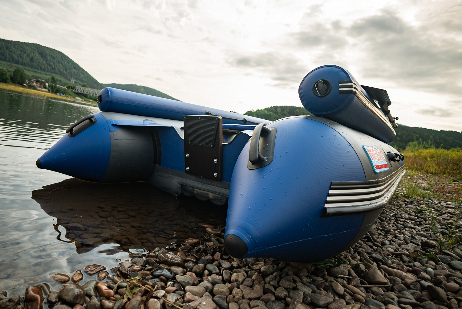 Лодка MISHIMO RIVER FJET PRO 410  под водомет в Норильске