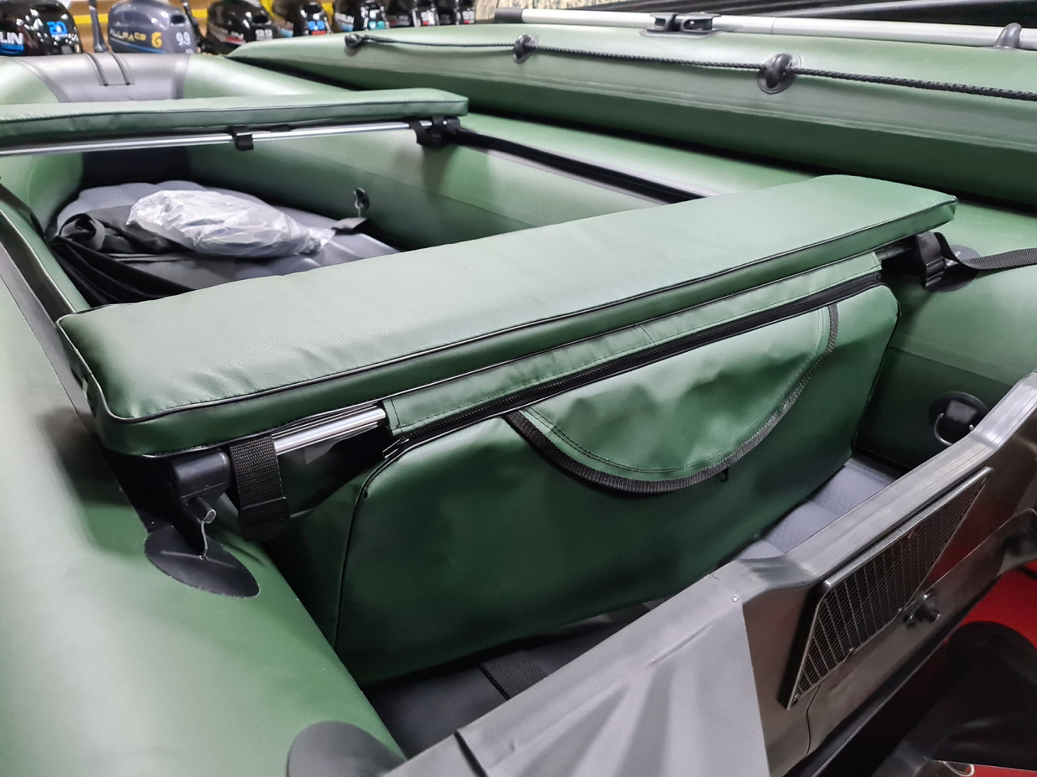 КОМПЛЕКТ МЯГКИХ НАКЛАДОК С СУМКОЙ ДЛЯ ЛОДОК 110Х20 ЗЕЛЕНЫЙ в Норильске