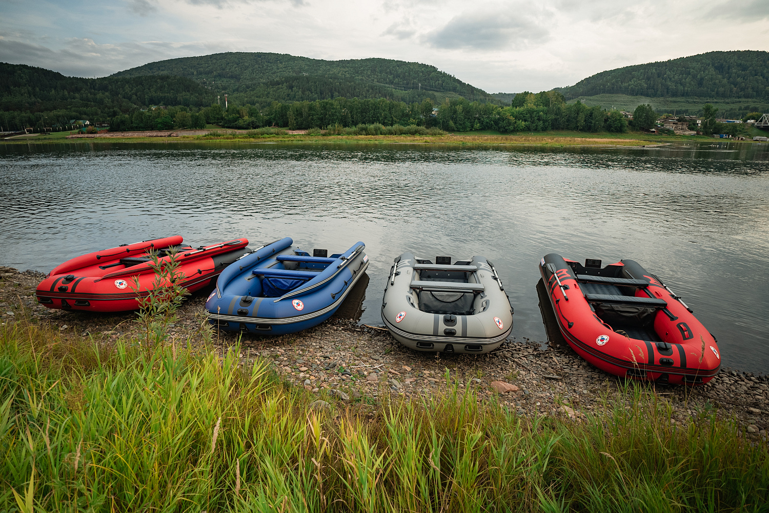 Лодка MISHIMO RIVER FJET PRO 410  под водомет в Норильске