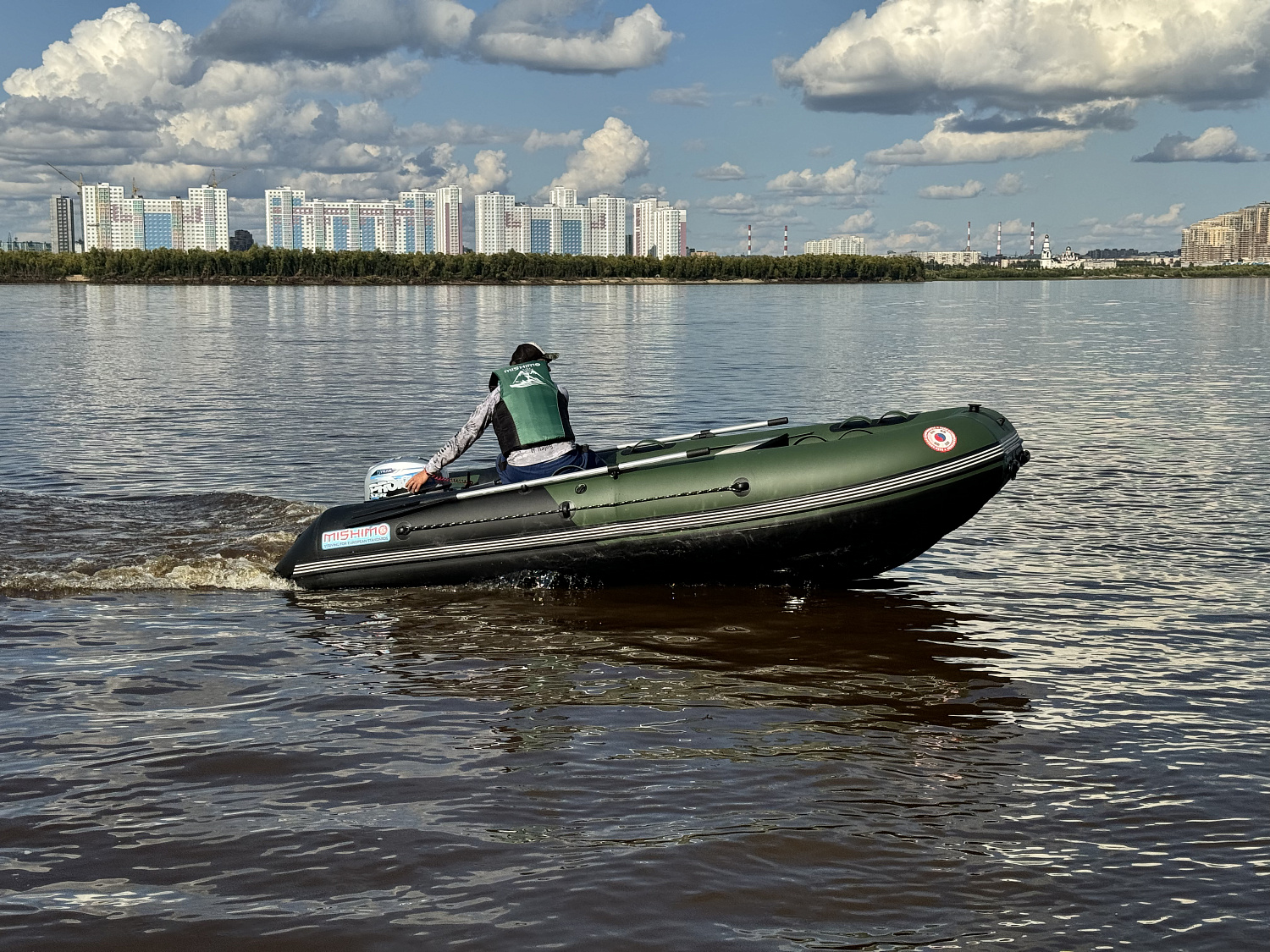 Лодка MISHIMO BIG FLOOR 400 в Норильске