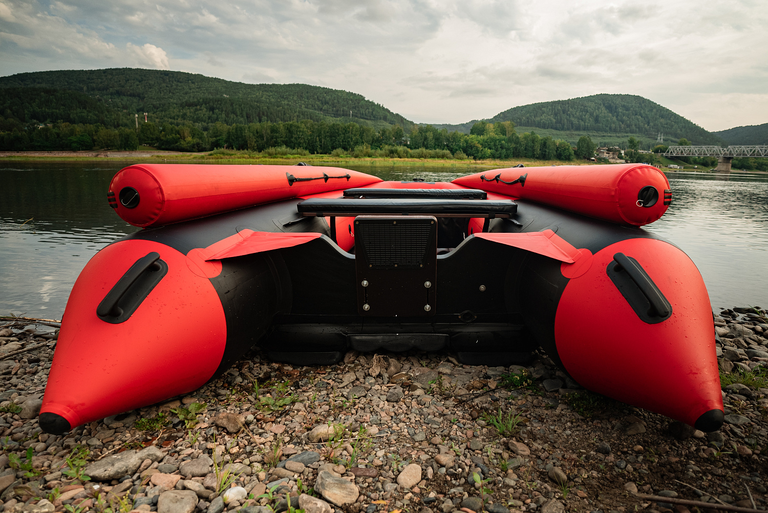 Лодка MISHIMO RIVER FJET PRO 410  под водомет в Норильске