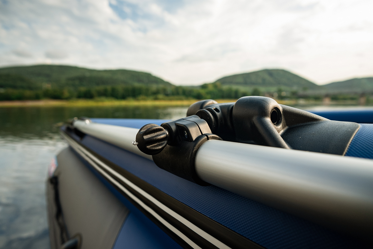 Лодка MISHIMO RIVER FJET PRO 410  под водомет в Норильске