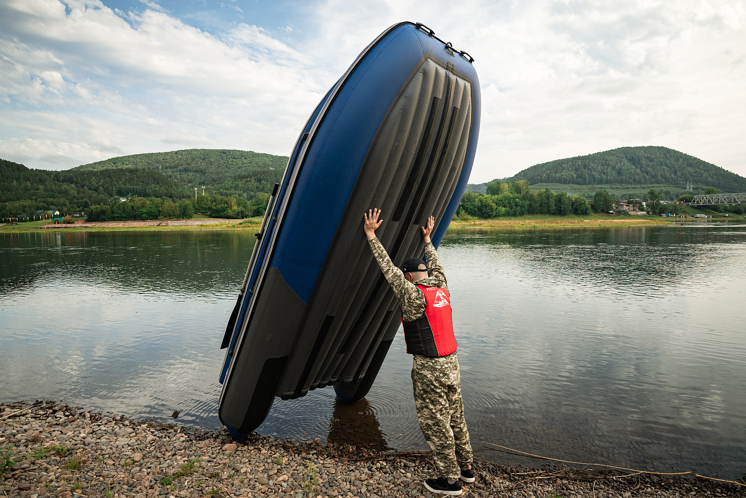 Лодка MISHIMO RIVER FJET PRO 410  под водомет в Норильске