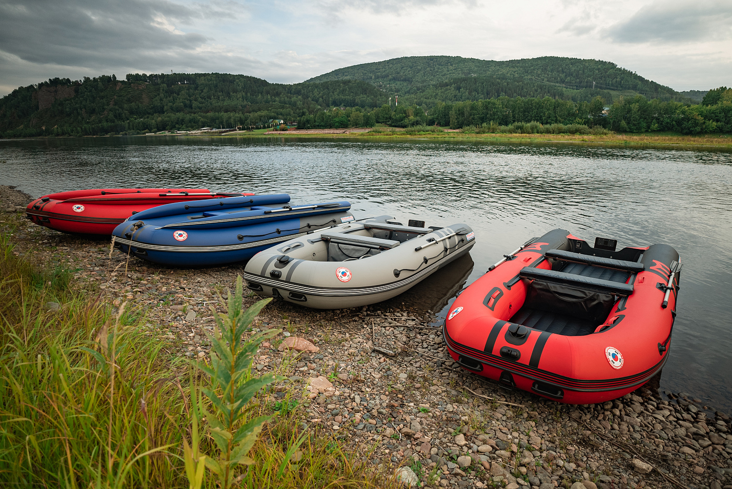 Лодка MISHIMO RIVER FJET PRO 410  под водомет в Норильске
